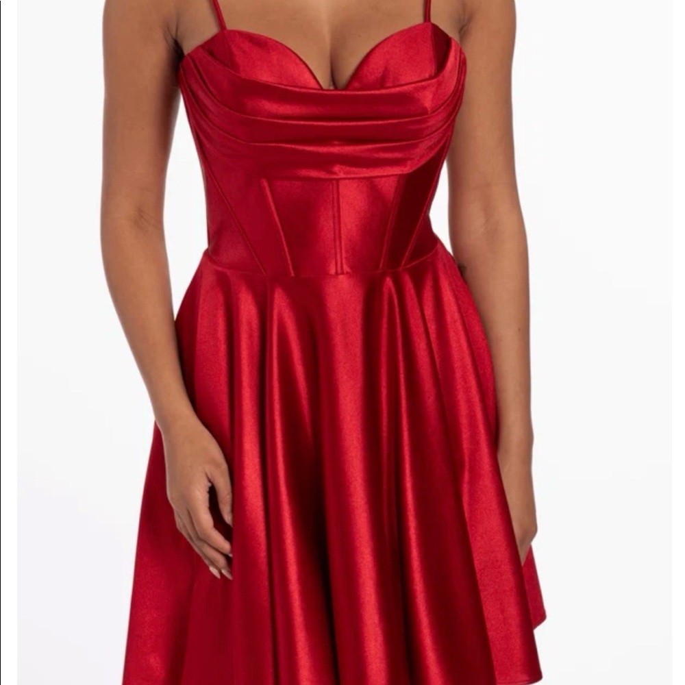 Camille La Vie - PLEATED SHIMMER SATIN CORSET SKATER DRESS WITH POCKETS - size 6